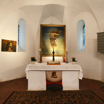 Das Bild zeigt den Altar der Kirche Lobetal