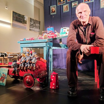 Der Puppenspieler und seine Puppen